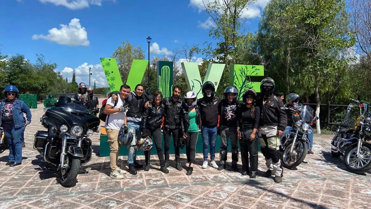 FOTO PRINCIPAL SJR Visitaron el Puente de la Historia y la Exhacienda de La Llave